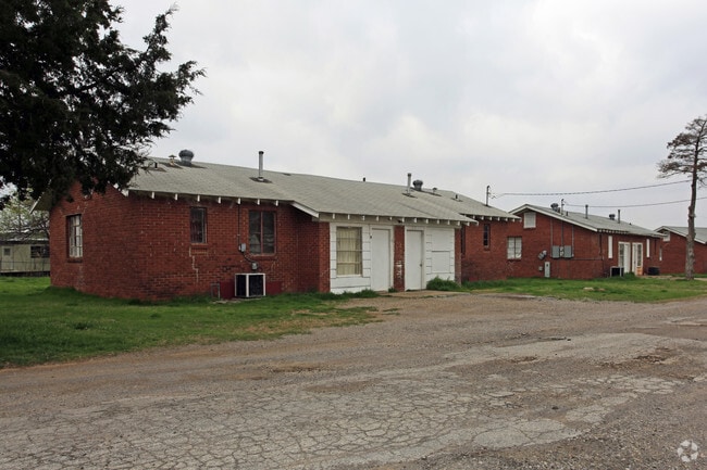 Building Photo - Railfence Apartments