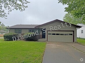 Building Photo - Charming 3 bedroom home close to Cooper So...