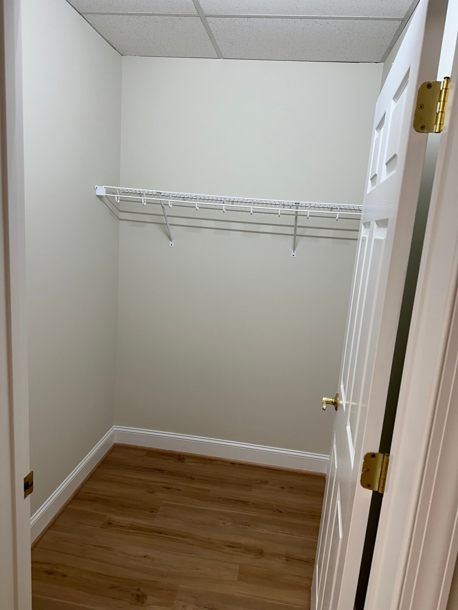 Closet - 6935 Old Valley School Rd