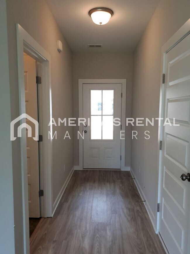 Building Photo - Spacious home for Rent in Clanton, AL!! COMING SOON!!