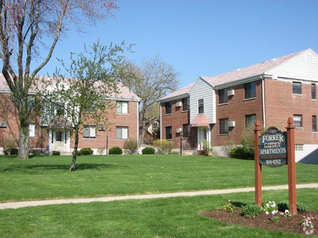 Building - Huntley Ridge