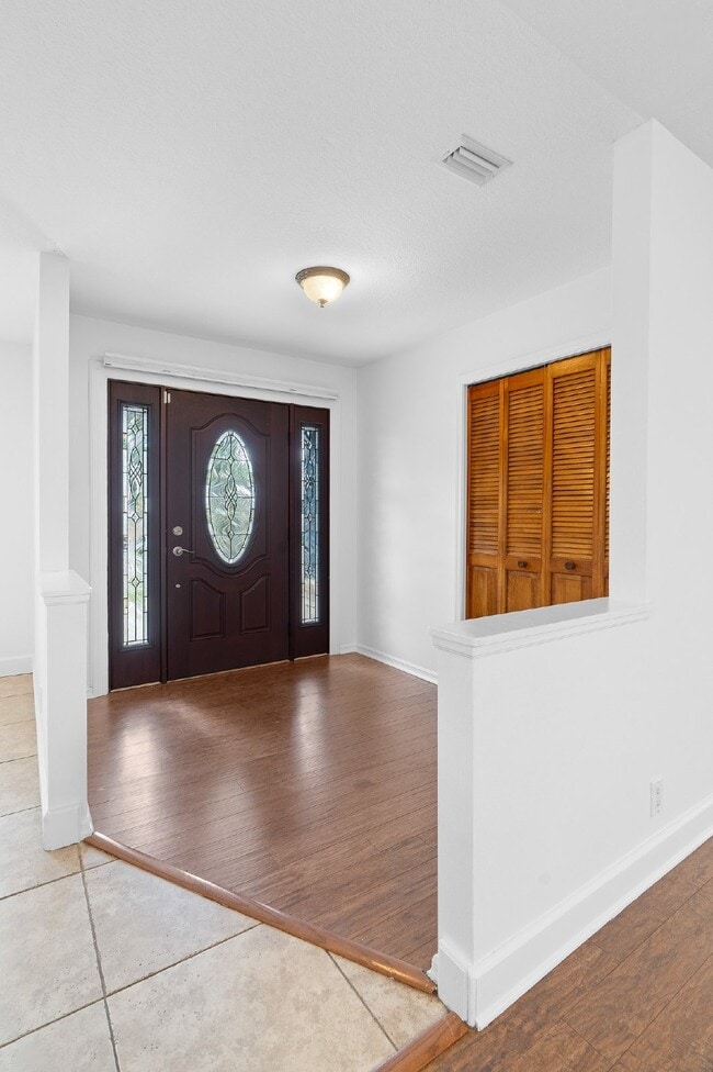 Building Photo - **Available February 2026***Welcome Home :: 3/2 with oversized fenced backyard in Indian Pines!