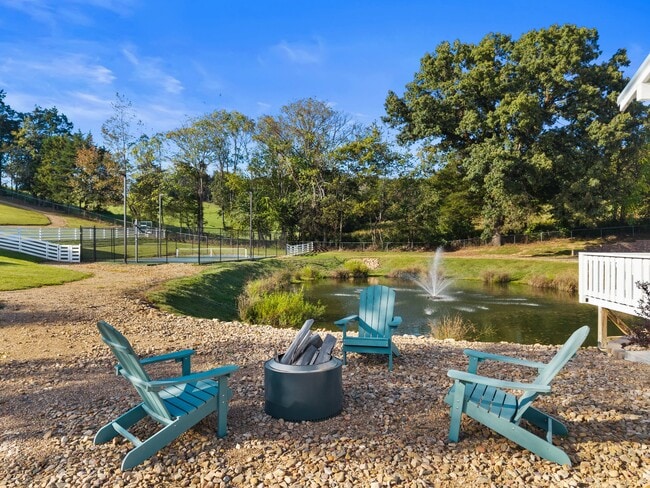 Building Photo - 219 Auttie Cir