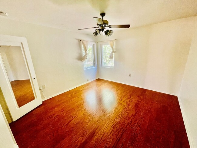 Building Photo - 24 Coronado Ave