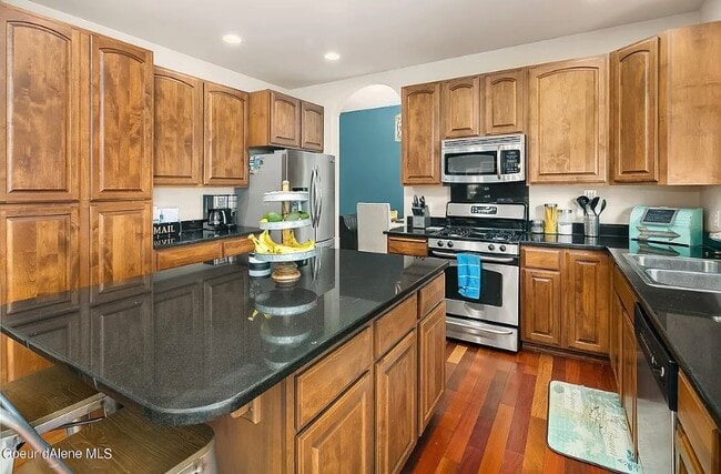 Building Photo - 2547 Blackberry Loop