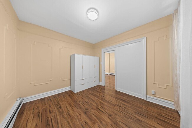 Building Photo - 247 Montgomery St