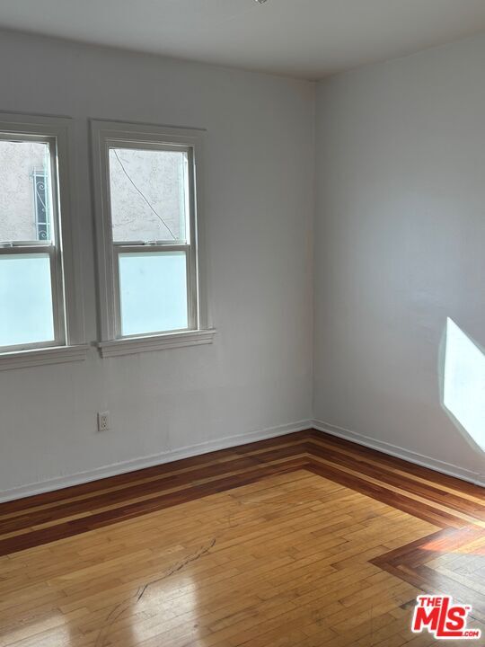 Building Photo - 2736 Cloverdale Ave