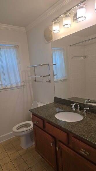 Building Photo - 48 Peachtree Ave NE