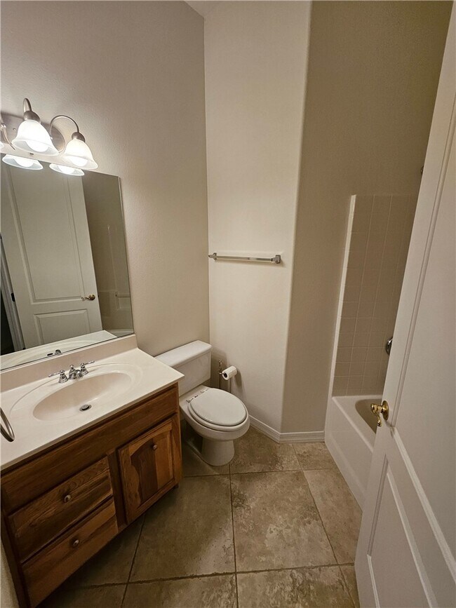 Building Photo - 2694 Sanctuary Dr