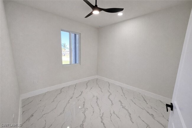 Building Photo - 2423 Milton Ave S