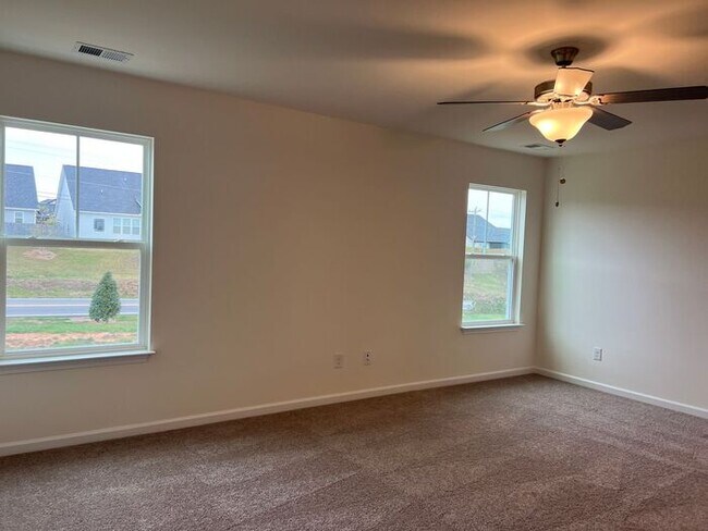 Building Photo - Coming Soon - Gorgeous Home with 3 bedroom...