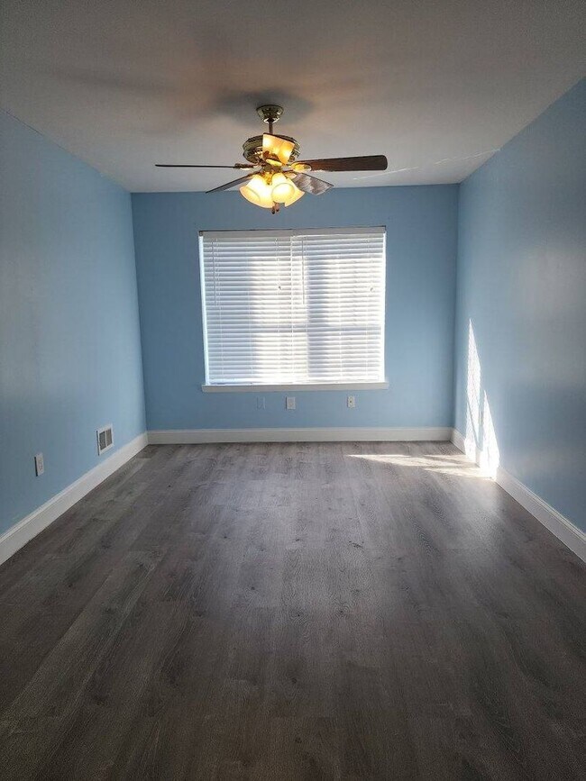 Building Photo - COMING SOON - Waters Edge Condo