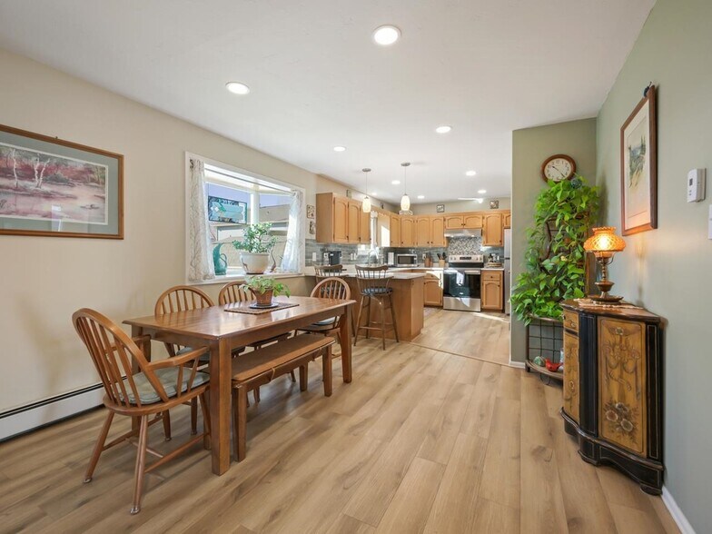 Building Photo - 2981 Bookcliff Ave