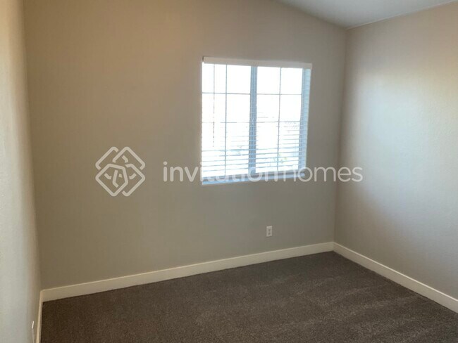 Building Photo - 4527 Monitor Way