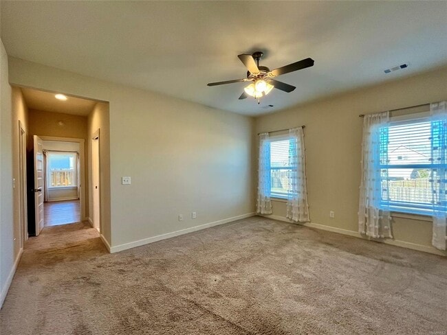 Building Photo - 876 Hedgefield Way