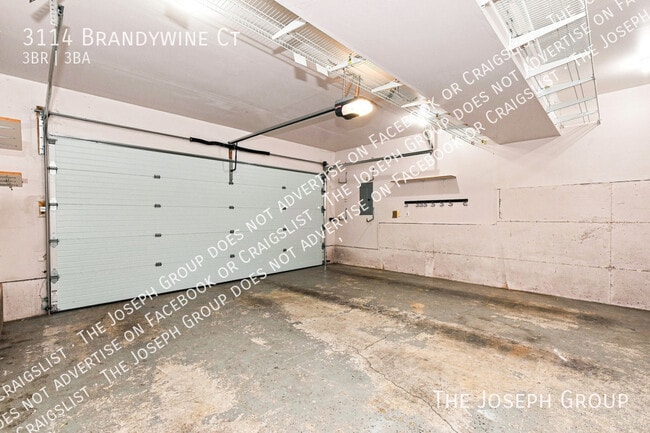 Building Photo - 3114 Brandywine Ct