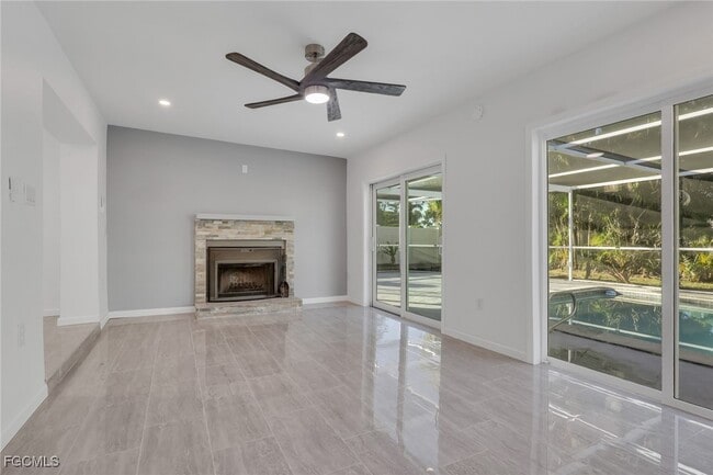 Building Photo - 1653 S Fountainhead Rd