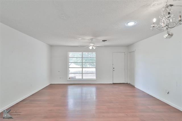 Building Photo - 2318 Westwood Dr