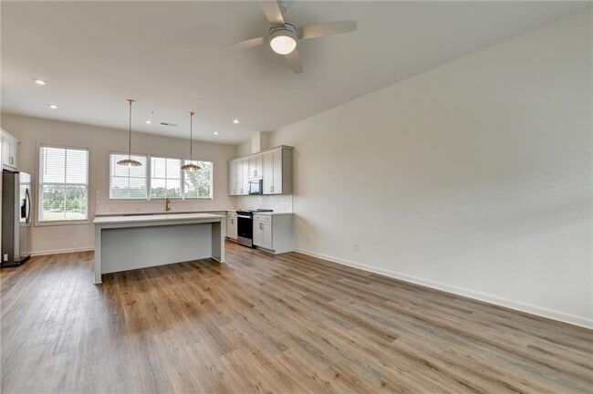 Building Photo - 430 Argosy Pk Cir