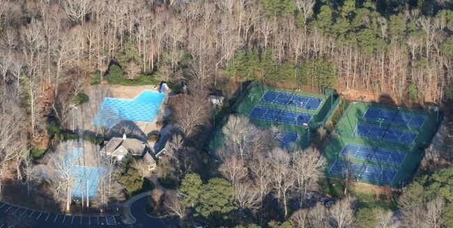 Building Photo - Stunning Furnished Home for Rent in Lochmere NC | Short-Term Lease Options Available