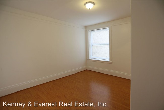 Building Photo - 3 br, 1 bath House - 660 Bush