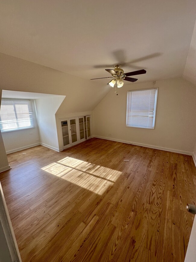 Building Photo - 2156 Downey Rd