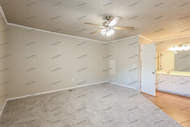 Building Photo - 2201 NW 46th St