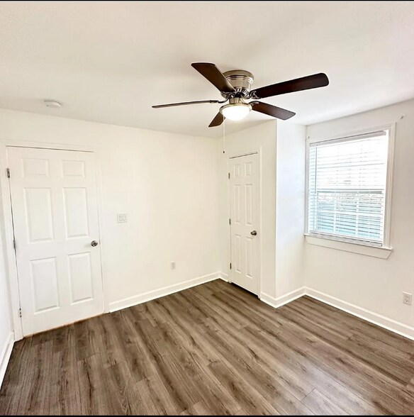 Building Photo - 2515 Erato St