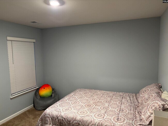 Building Photo - 1011 Belmont Grn Rd