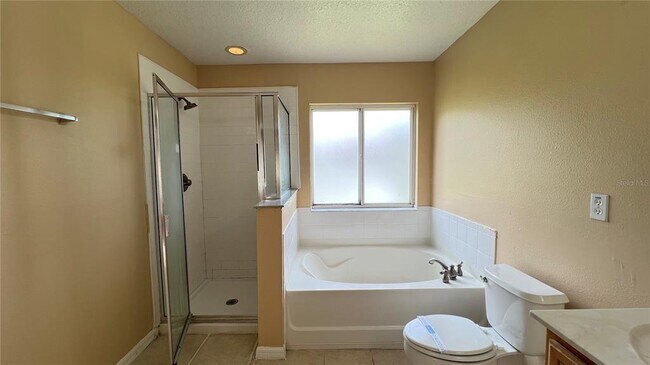 Building Photo - 1097 Sailing Bay Dr