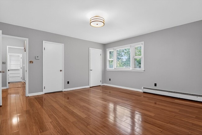 Building Photo - 4-bedroom, 2.5-bath home located in Upper Marlboro