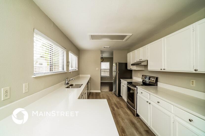 Building Photo - 8119 Grimchester