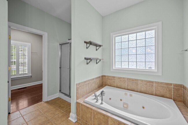 Building Photo - 3504 Cranberry Ln