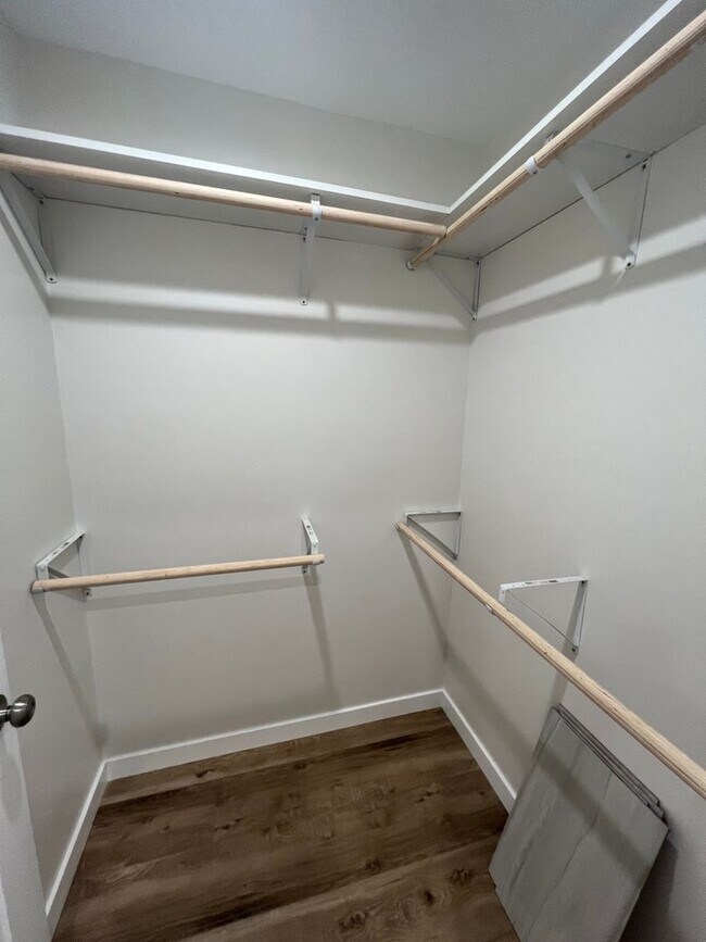 Building Photo - West 10th Escondido Triplex