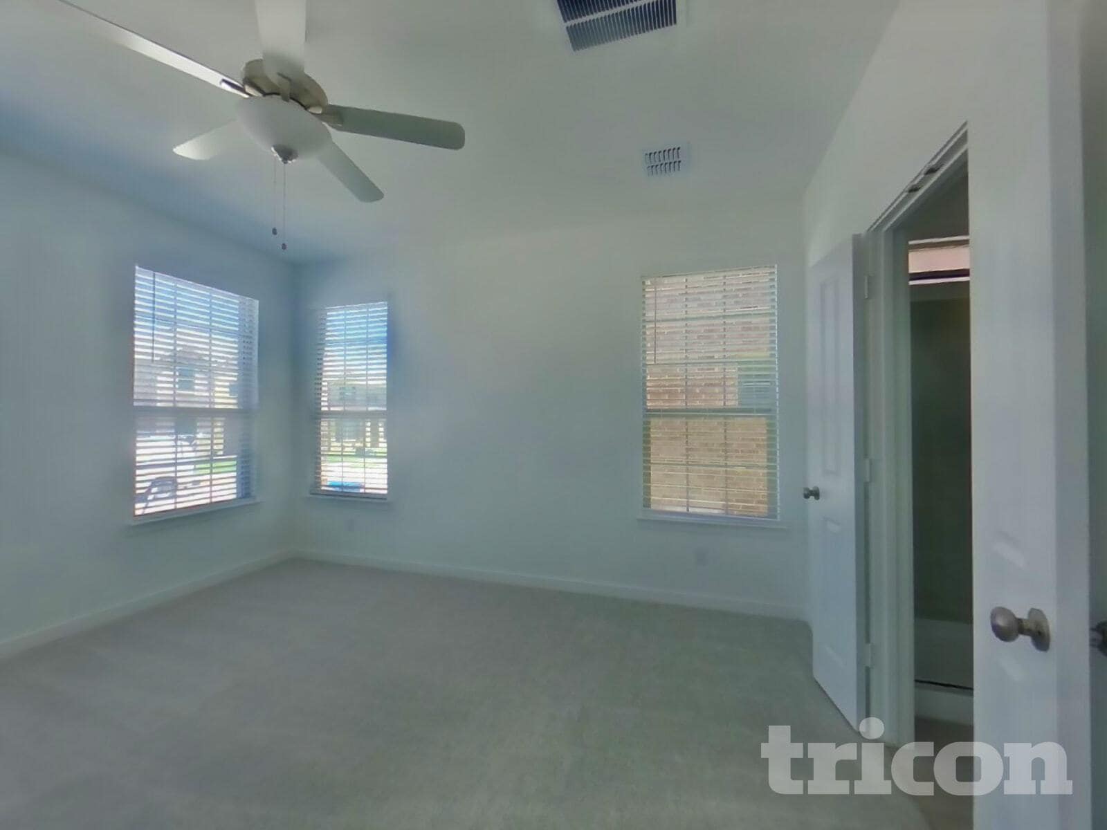 Building Photo - 2717 Brushy Lk Dr