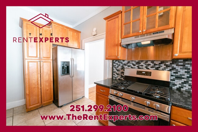 Building Photo - 23 Houston St