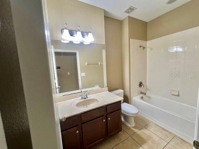Building Photo - 15247 Montesino Dr