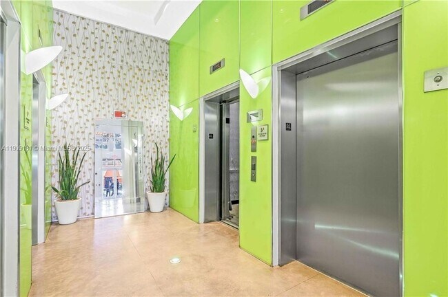 Building Photo - 133 NE 2nd Ave