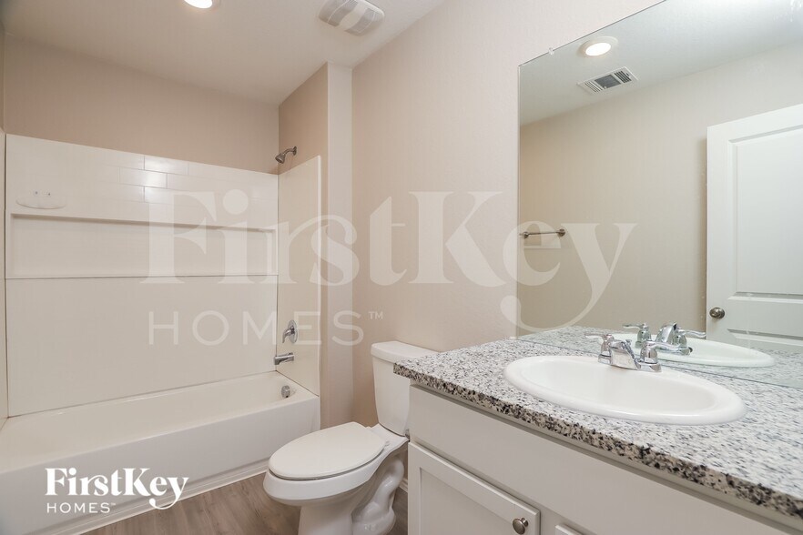 Building Photo - 7275 Plow Run