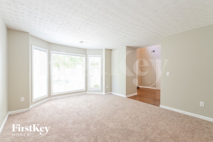 Building Photo - 4285 Bradstone Trace NW