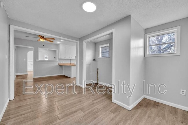 Building Photo - 616 Rutledge Dr