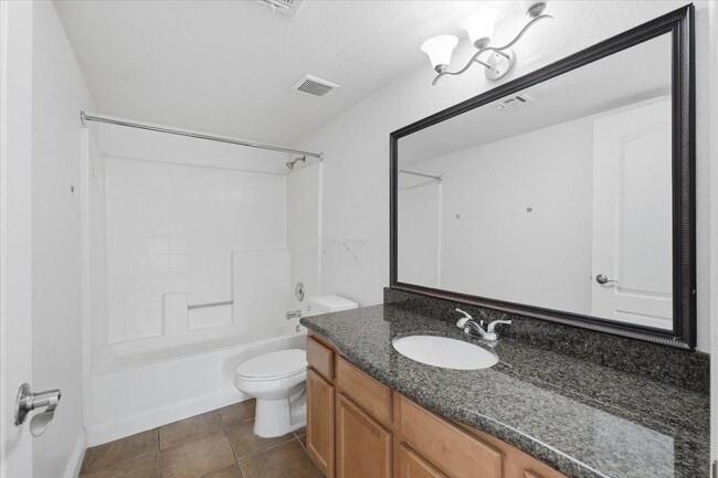 Building Photo - 9325 W Desert Inn Rd