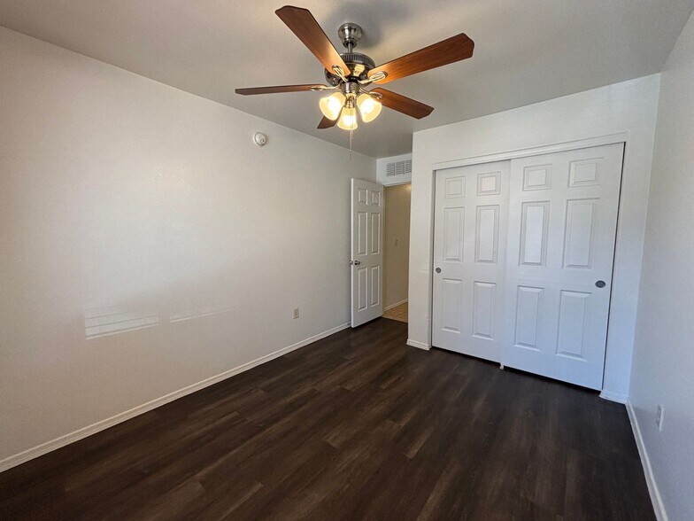 Building Photo - 6047 S Avenida Las Monjas