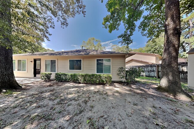 Building Photo - 18116 Red Pine Ct