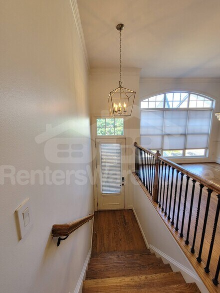 Building Photo - 2671 Rivers Edge Dr NE