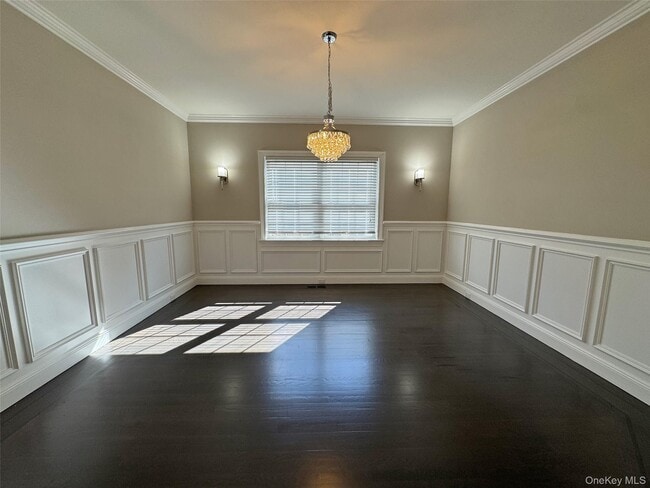 Building Photo - 1019 Grove St