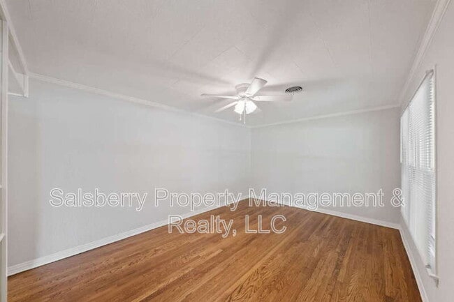 Building Photo - 5601 N Schilder Dr