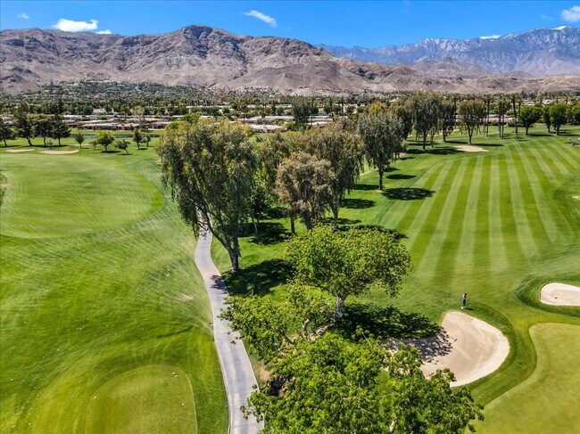 Building Photo - 59 Cornell Dr