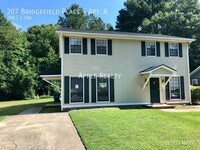 Building Photo - 207 Bridgefield Pl