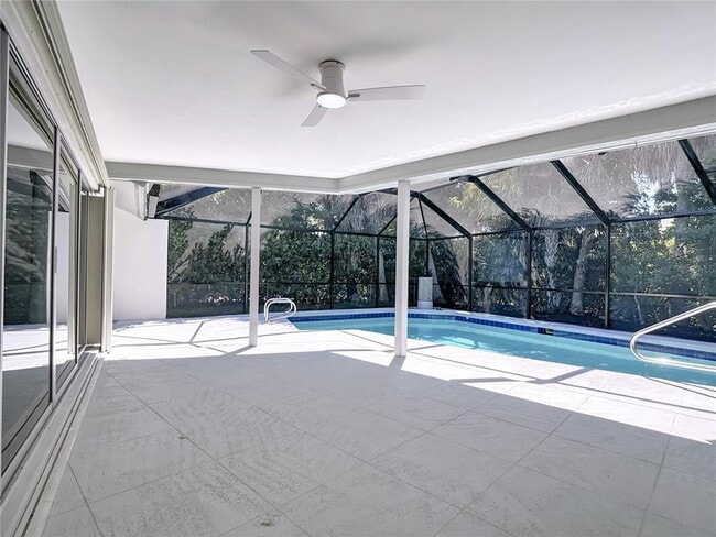 Building Photo - 620 N Barfield Dr